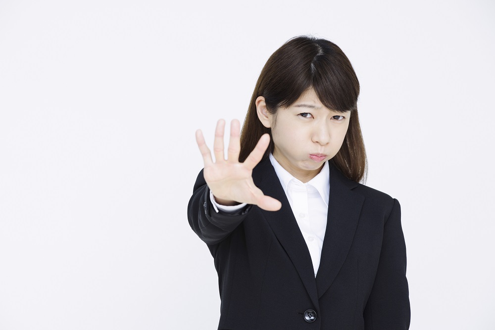 ドコモ光を解約する前にチェックしておくべき4つの注意点！ 解約金・違約金はどうなる？